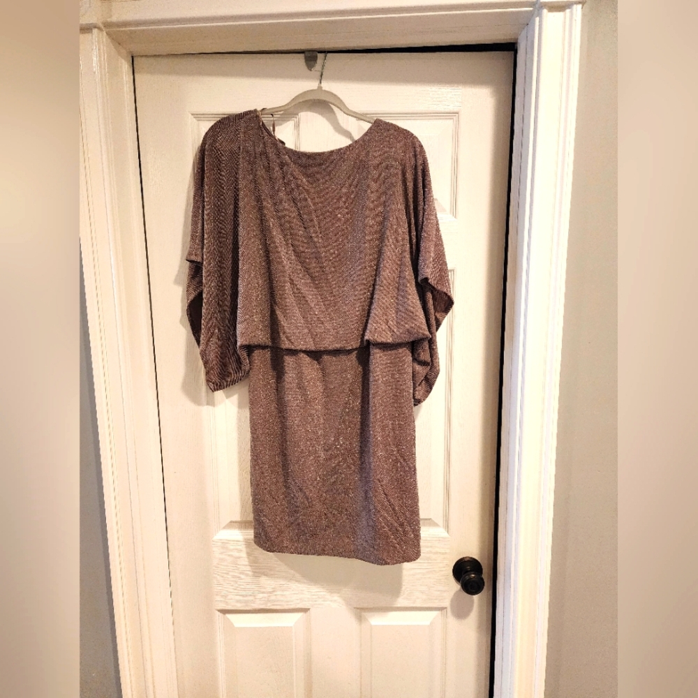 Sparkle dress beige color